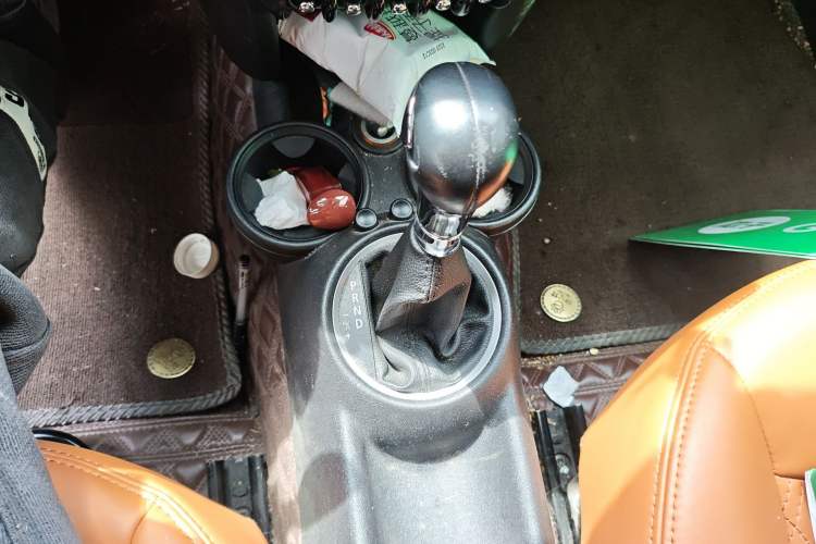 Used MINI 2011 1.6L ONE Gear Lever