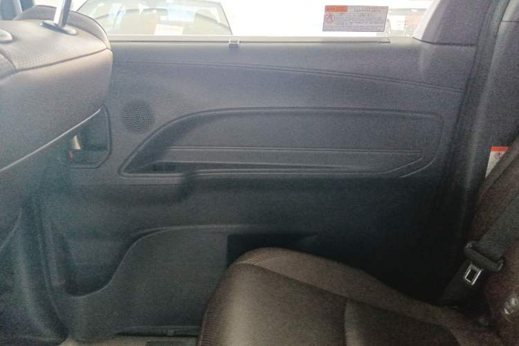 Used Toyota Granvia 2023 2.5L Hybrid Flagship VIP Edition