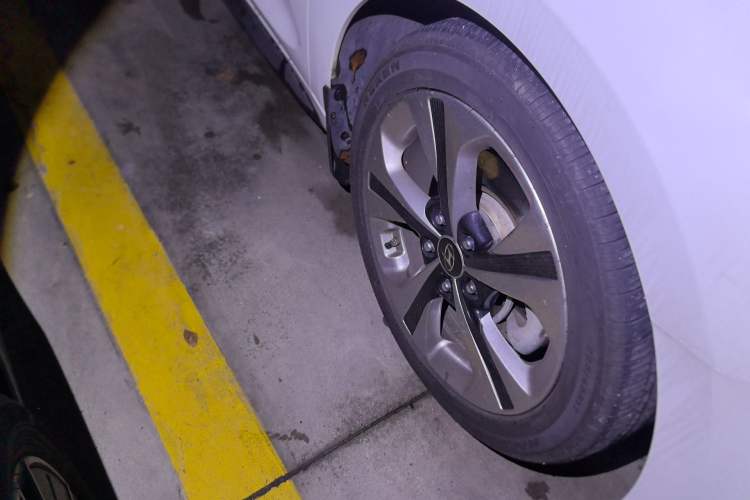 Used Hyundai Lafesta 2019 280TGDi Sport Edition China VI Right Front Wheel Hub