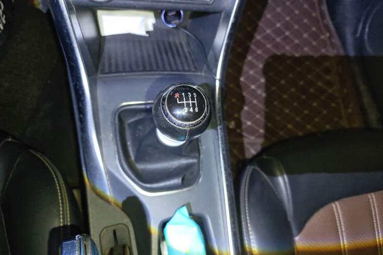 Used BYD Song 2016 Gaishi Edition 1.5TI Manual Haoya Model