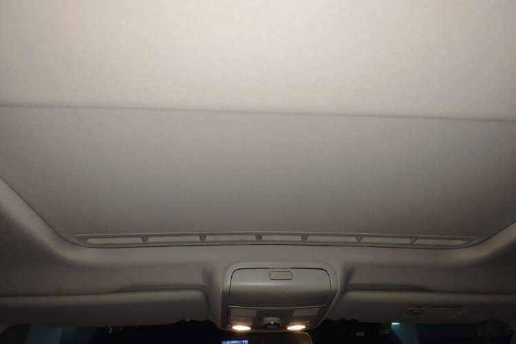 Used Volkswagen Passat 2015 1.8TSI DSG Prestige Edition
