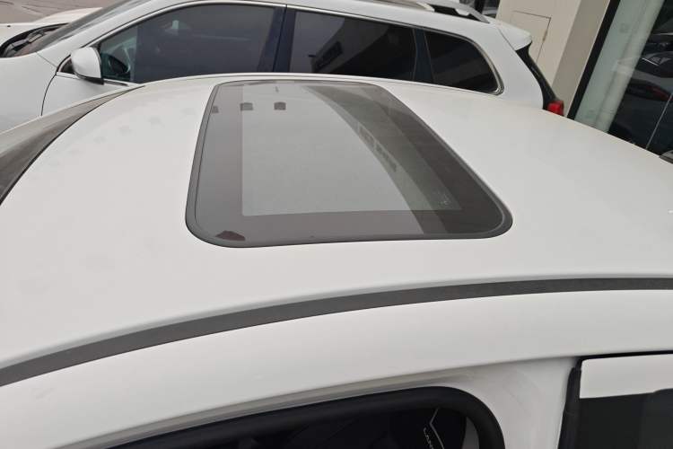 Used Mitsubishi Lancer EX 2015 1.8L CVT ZhiShang Edition China V Standard
