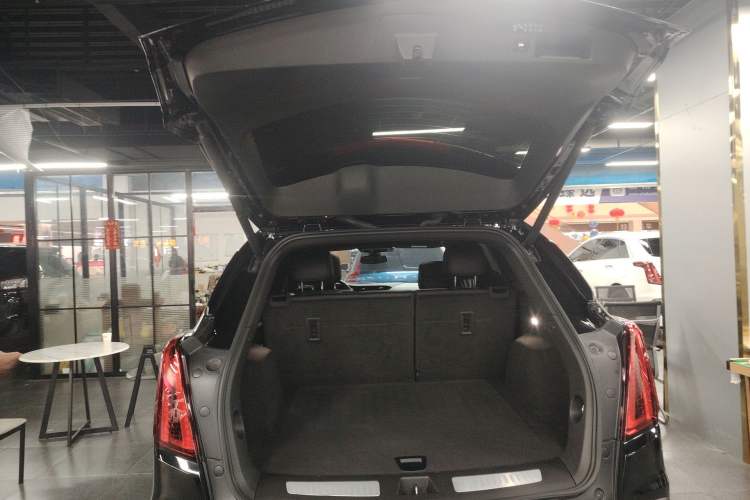 Used Cadillac XT5 2021 2.0T Two-Wheel Drive Luxury Version