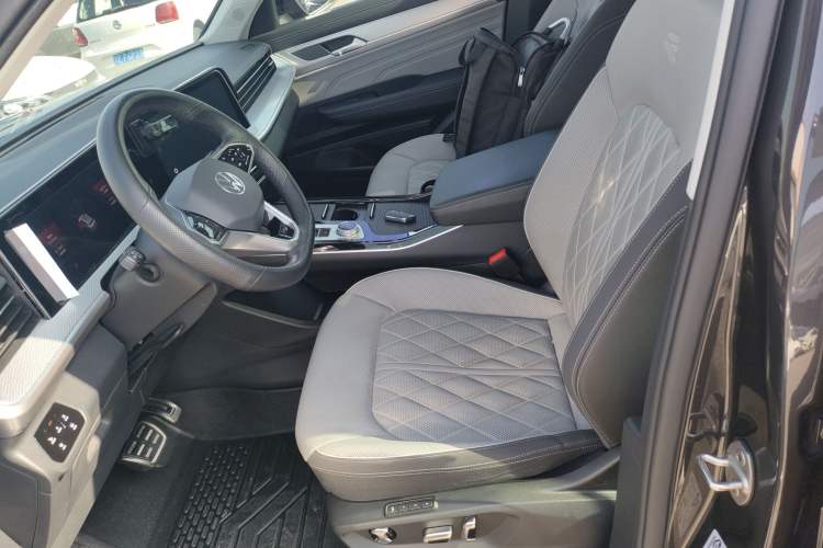 Used Volkswagen Tavendor 2023 380TSI Four-Wheel Drive R-Line Cruise Edition Left Front Seat