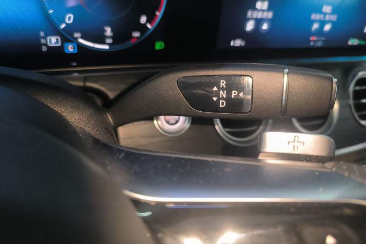 Used Mercedes-Benz E-Class 2022 Second Facelift E 260 L Sport Edition