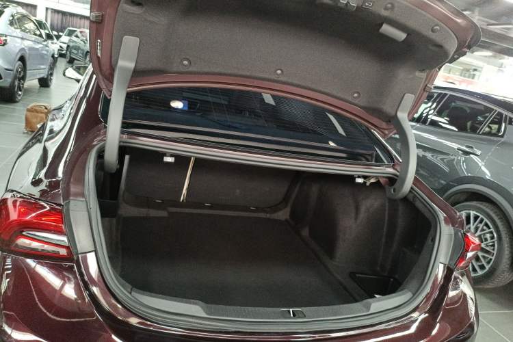 Used Buick LaCrosse 2022 Avenir Avia First Edition