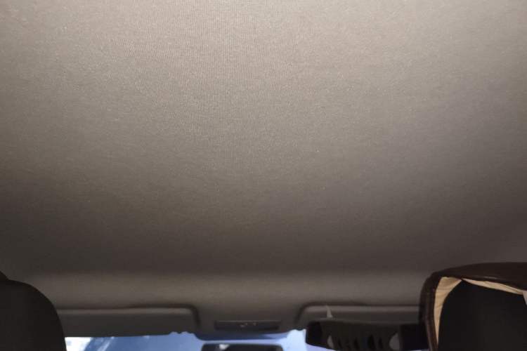 Used Volkswagen Jetta 2013 1.6L Manual Fashion Edition