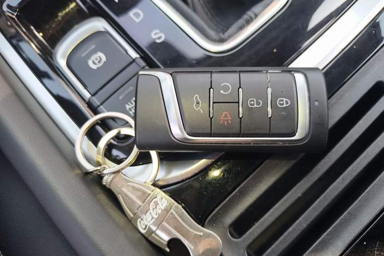 Used GAC Trumpchi GS7 2017 280T Two-Wheel Drive Luxury Model