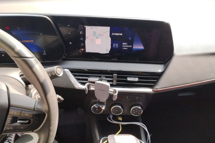 Used Chevrolet Trax 2022 Encore RS 1.5T CVT Cool Audio And AC Panel