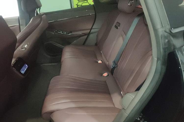 Used Denza Z9GT 2024 630 All-Wheel Drive Max Edition
