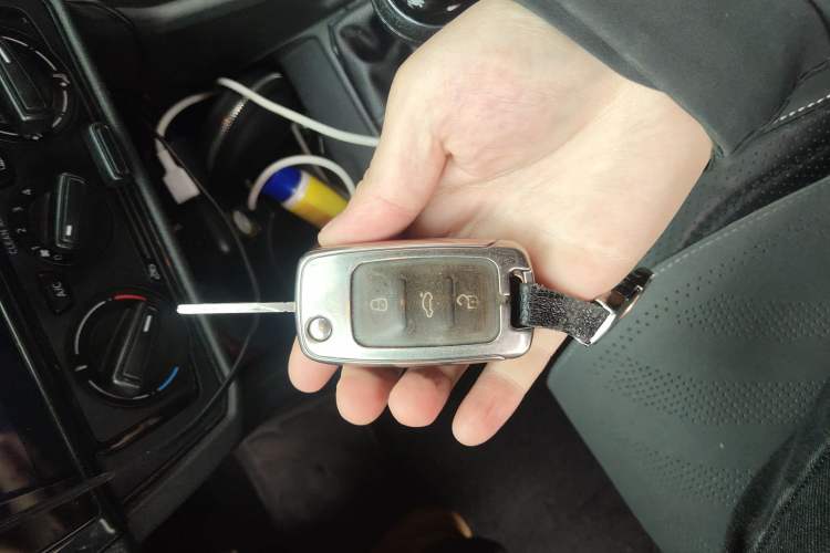 Used Volkswagen Santana 2016 1.6L Manual Fashion Edition