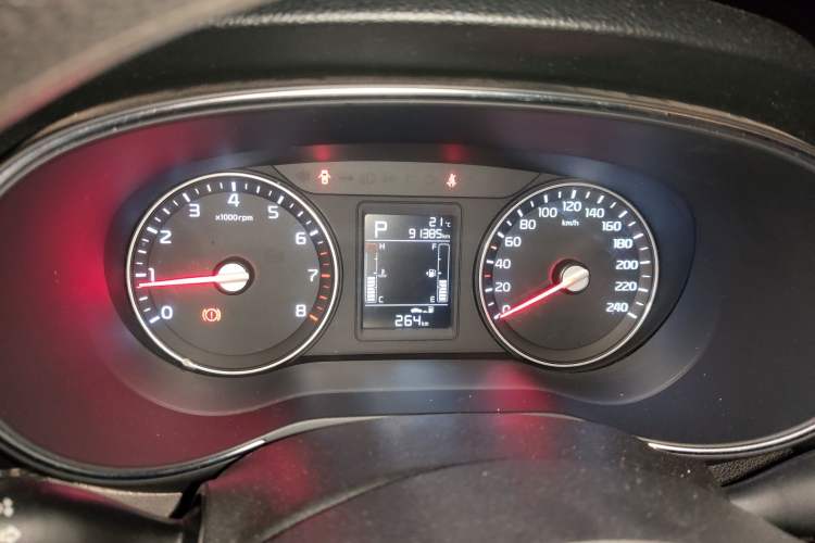Used Kia KX3 2015 1.6L Automatic Two-Wheel Drive DLX Instrument Cluster