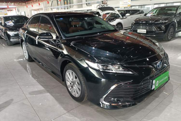 Used Toyota Camry 2021 Dual-Motor 2.5 HGVP Leading Edition Front Right 45 Deg