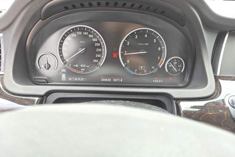 Used BMW 5 Series GT 2015 528i Leading Model Instrument Cluster