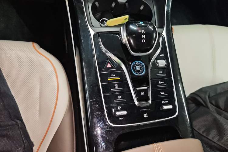 Used BYD Qin PLUS 2023 Champion Edition DM-i 120KM Leading Model