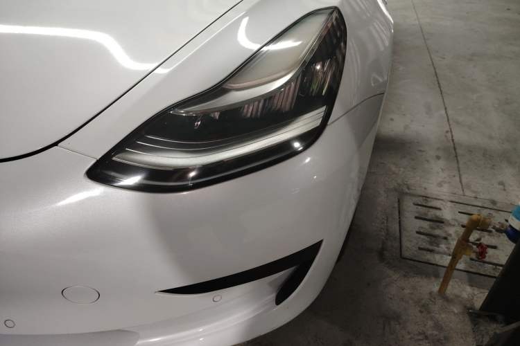 Used Tesla Model 3 2019 Standard Range Rear-Wheel Drive Upgraded Version (60 kWh)