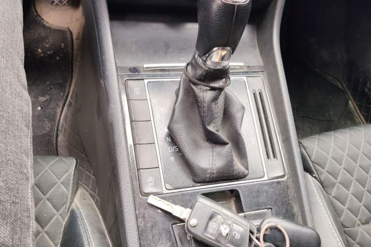 Used Skoda Superb 2018 TSI280 DSG Comfort Edition China V Standard Gear Lever