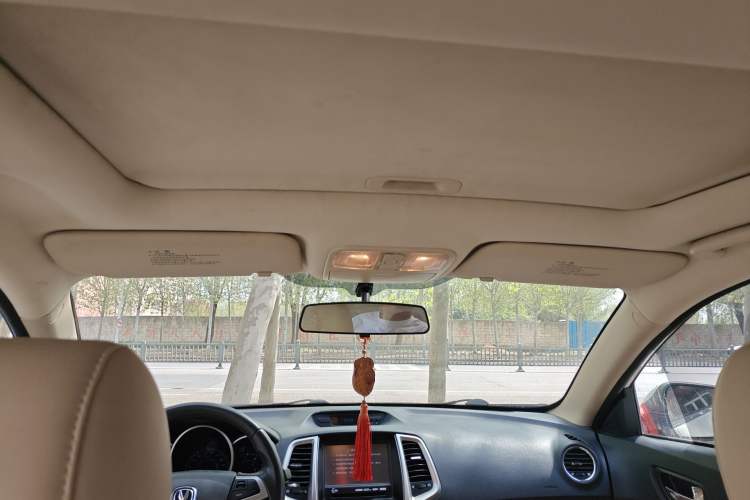 Used CHANGAN Eado 2015 1.6L Manual Luxury Model China IV Standard