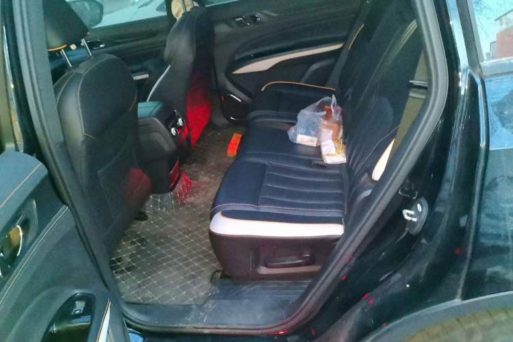 Used Ford Equator 2023 EcoBoost 225 Premier 7-Seater (2/3/2)