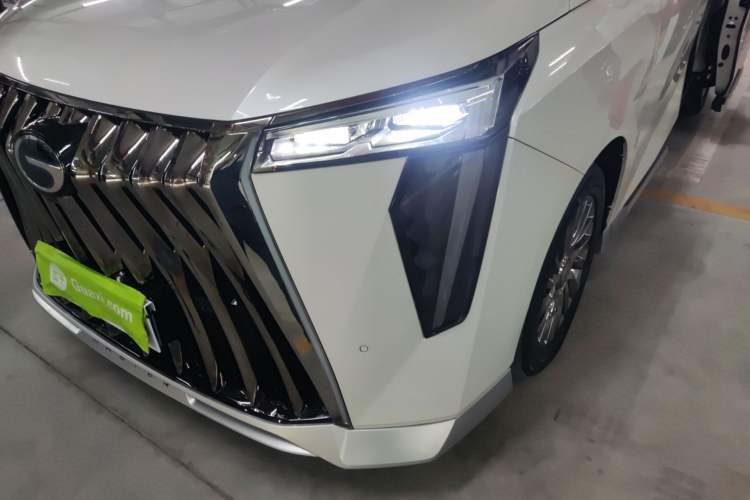 Used GAC Trumpchi M8 2023 Zongshi Series Dual-Motor Supreme Edition Left Front Headlight