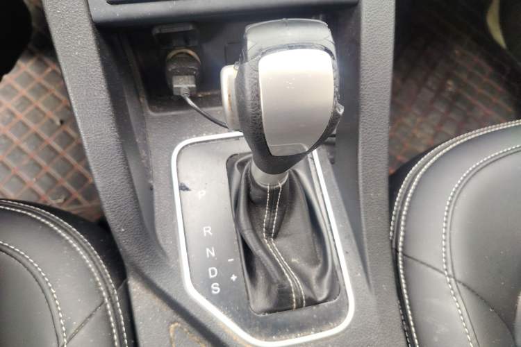 Used Bestune X40 2018 Internet Celebrity Edition 1.6L Automatic Luxury Version
