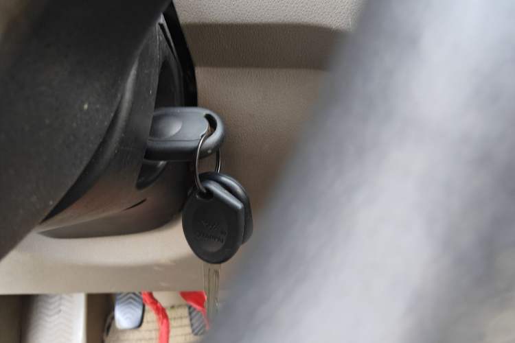 Used Wuling Hongguang 2010 1.4L Comfort Version Vehicle Key