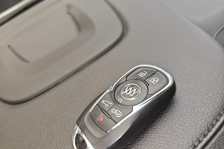 Used Buick GL8 2017 ES 28T Flagship Model China V Standard Vehicle Key