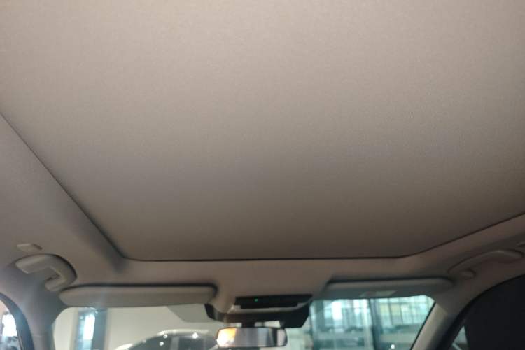 Used Nissan X-Trail 2023 e-POWER Ultra-Hybrid Dual-Motor All-Wheel-Drive Luxury Edition Headliner