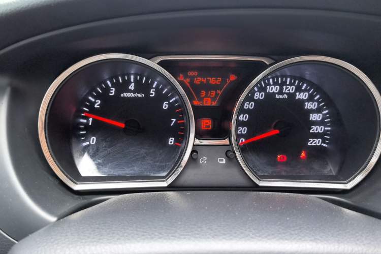 Used Nissan Livina 2013 1.6XL CVT Luxury Edition Instrument Cluster