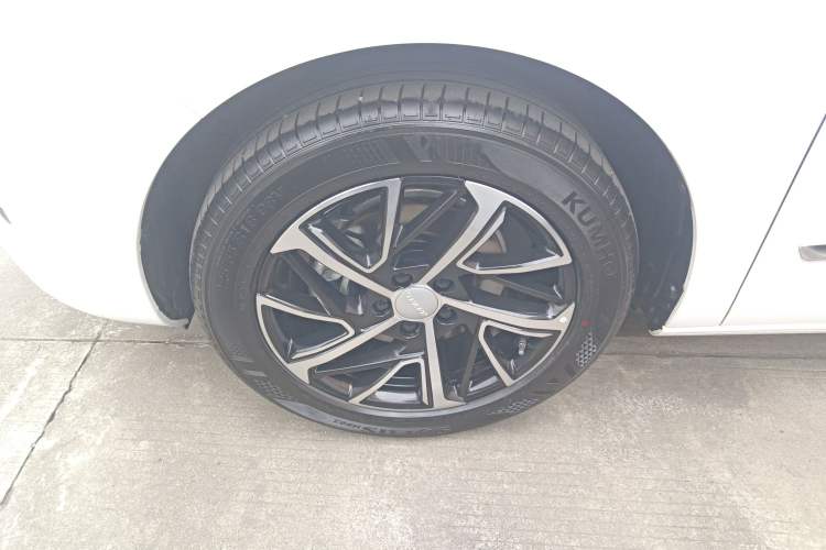 Used Haval JOLION 2021 1.5T Automatic Grand Three-Volume Version
