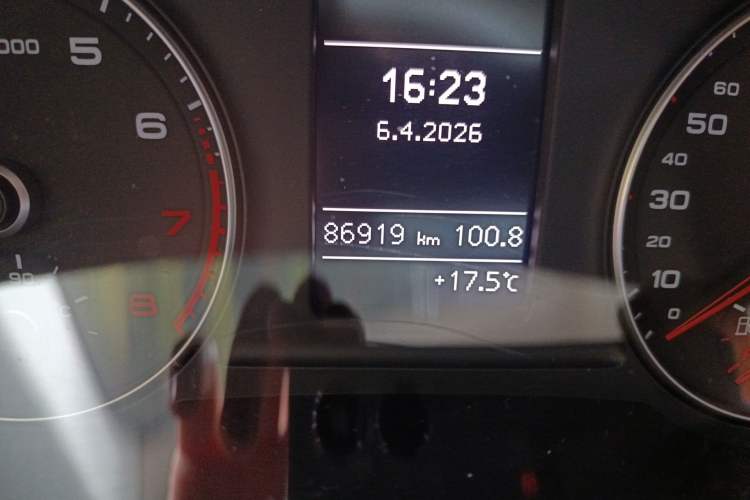 Used Audi Q3 2015 35 TFSI Comfort Model