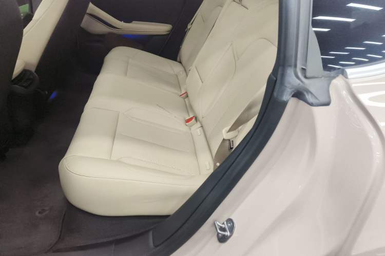 Used Nio ET5 2022 75 kWh