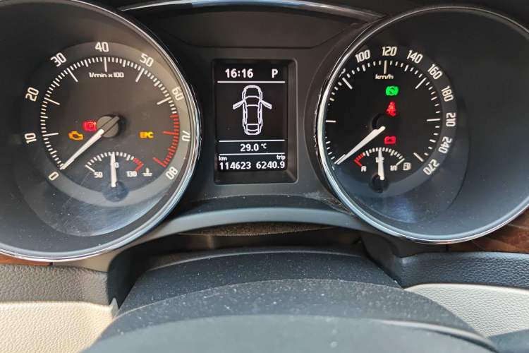 Used Skoda Superb 2013 1.8TSI Automatic MingShi Edition