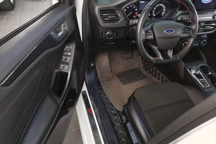 Used Ford Focus 2020 Hatchback EcoBoost 180 Automatic ST Line