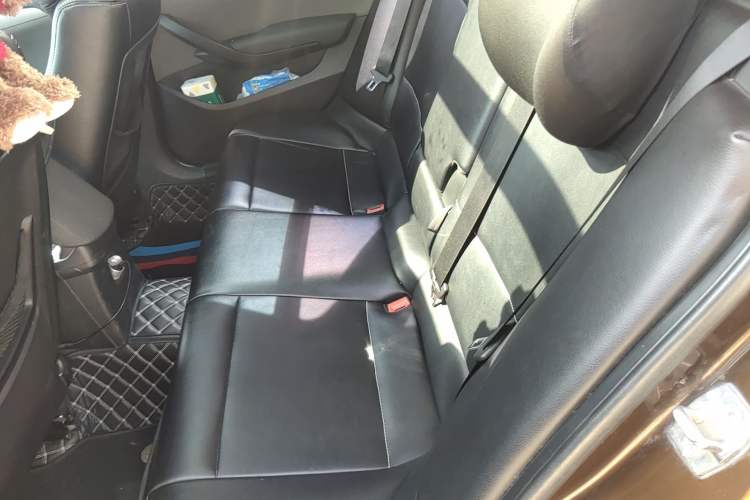Used BMW X1 2012 sDrive18i Fashion Model Left Rear Seat