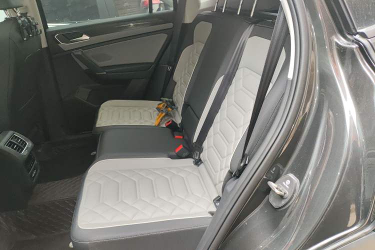 Used Volkswagen Tayron 2025 Zhongxiang Version 300TSI Left Rear Seat