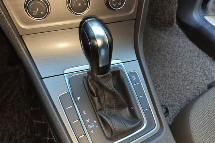 Used Volkswagen Golf 2014 1.6L Automatic Comfort Model