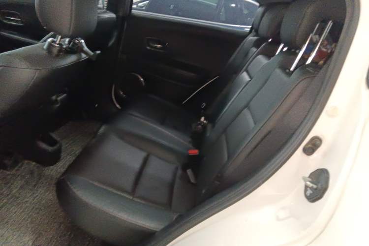 Used Honda XR-V 2015 1.8L VTi CVT Luxury Edition Left Rear Seat