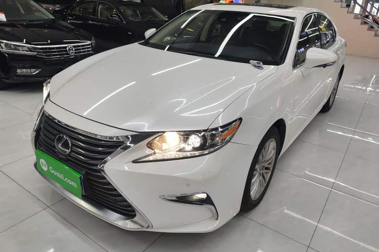 Used Lexus ES 2015 200 Comfort Edition