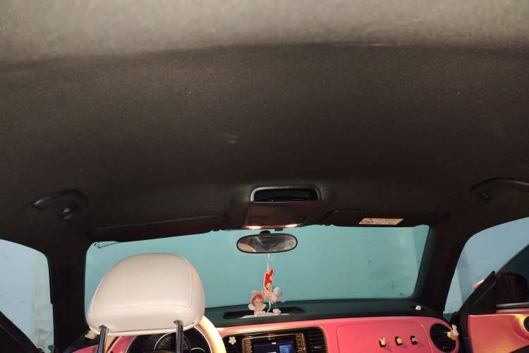 Used Volkswagen Beetle 2018 180TSI Yile Model
