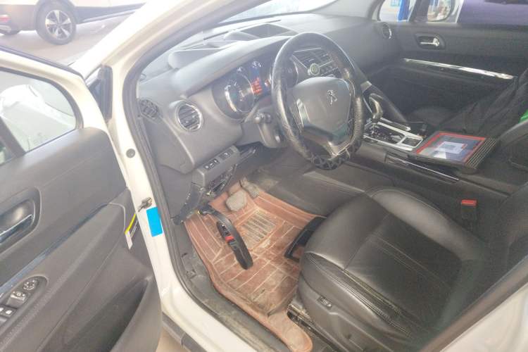 Used Peugeot 3008 2015 1.6THP Automatic Prestige Edition