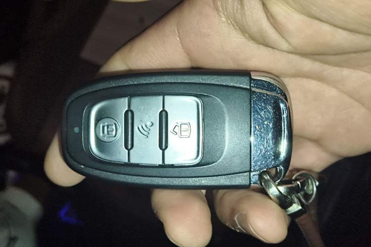 Used Suzuki Swift 2016 1.5L Automatic Fashionable Coolplay Edition
