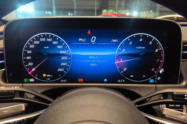 Used Mercedes-Benz E-Class 2026 E 260 L Classic Edition Instrument Cluster