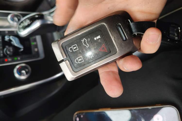 Used Volvo S60 2015 T5 Personalized Sport Edition Vehicle Key