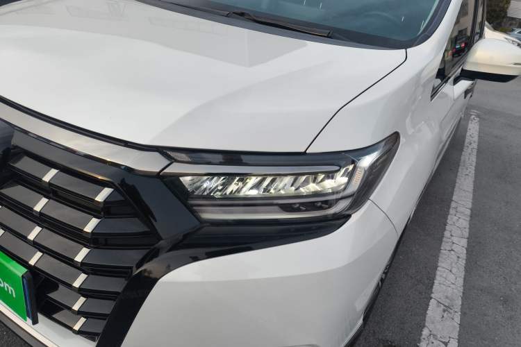 Used Honda Elysion 2022 2.0L eHEV Luxury Edition