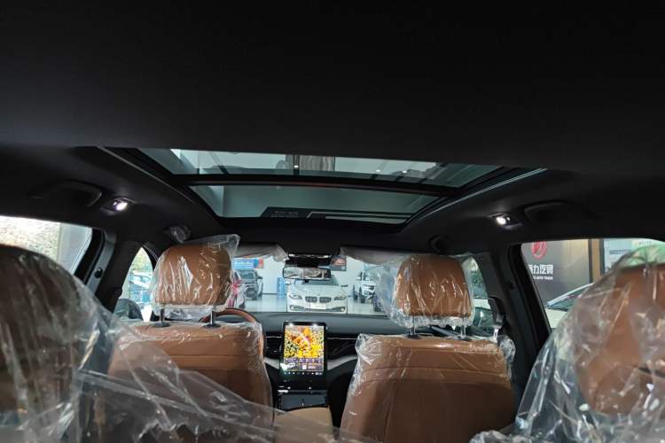 Used Bestune Yueyi 07 2025 210km Joyful Edition