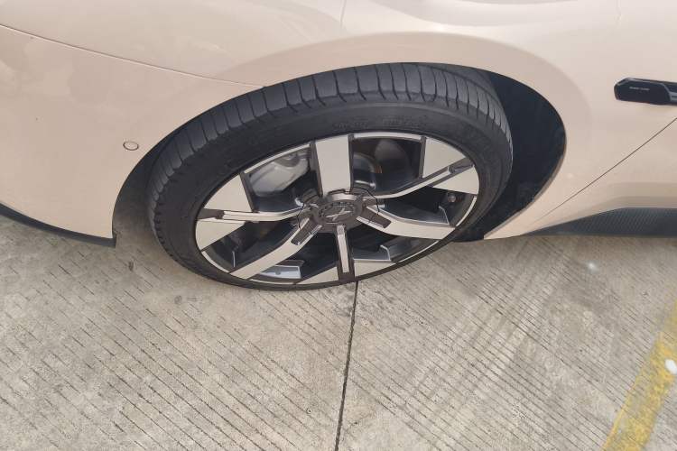 Used XPeng MONA M03 2024 620 with Ultra-Long Range