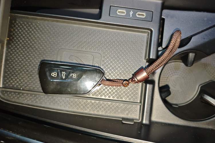 Used Volkswagen ID.4 X 2023 Ultra-Intelligent Long-Range Version
