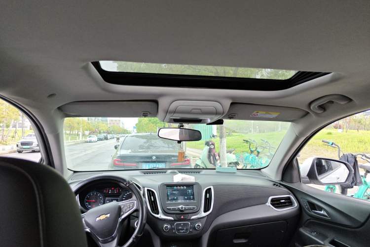 Used Chevrolet Equinox 2018 535T Automatic Lingjie Edition Headliner