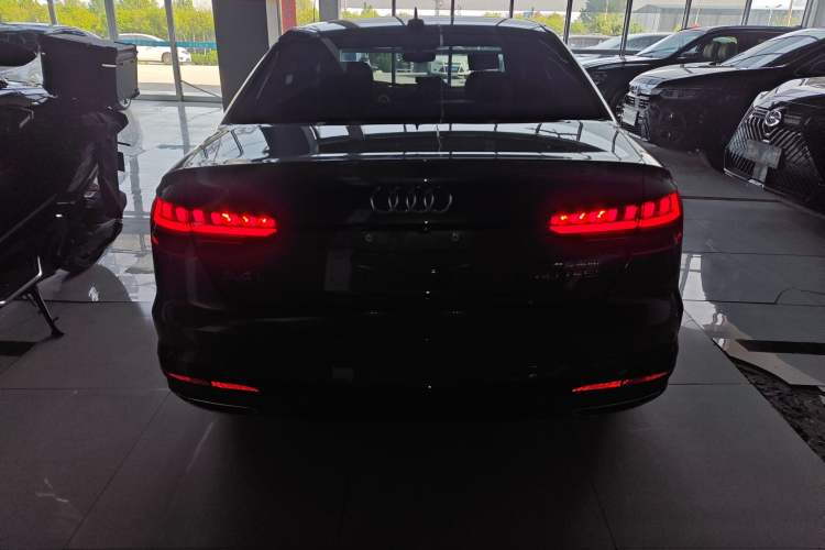 Used Audi A4L 2023 40 TFSI Luxury Dynamic Model